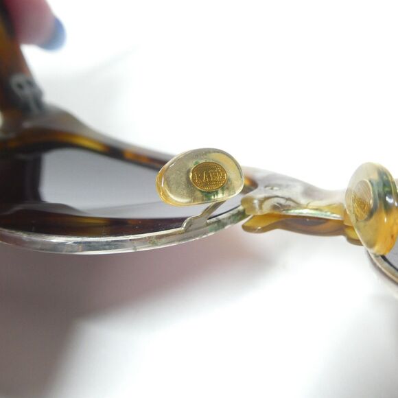 Raen Tortoiseshell Sunglasses AS IS - Picture 12 of 12